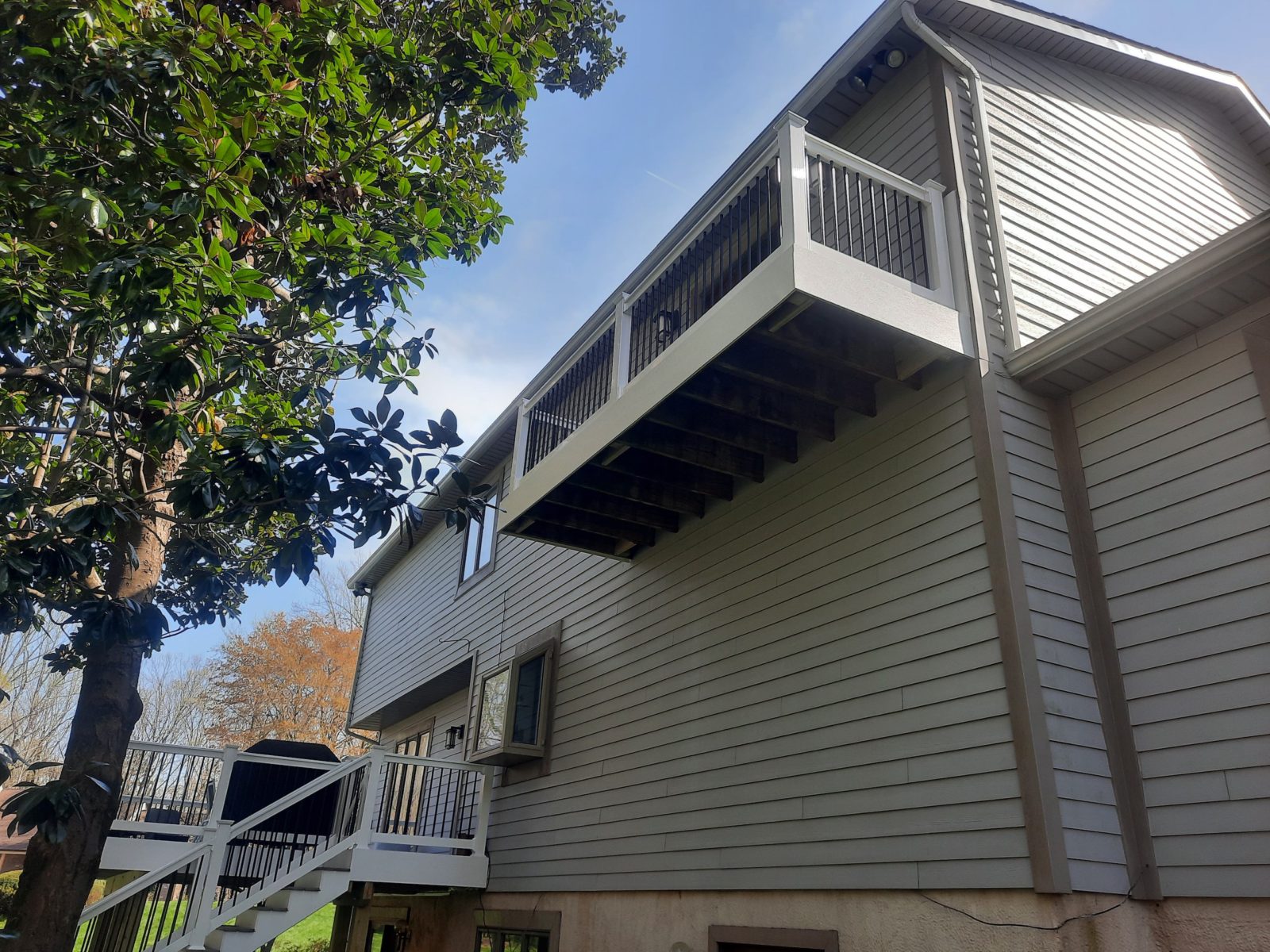 Makeover Monday: Composite Deck in Annapolis, Maryland - Fence & Deck ...