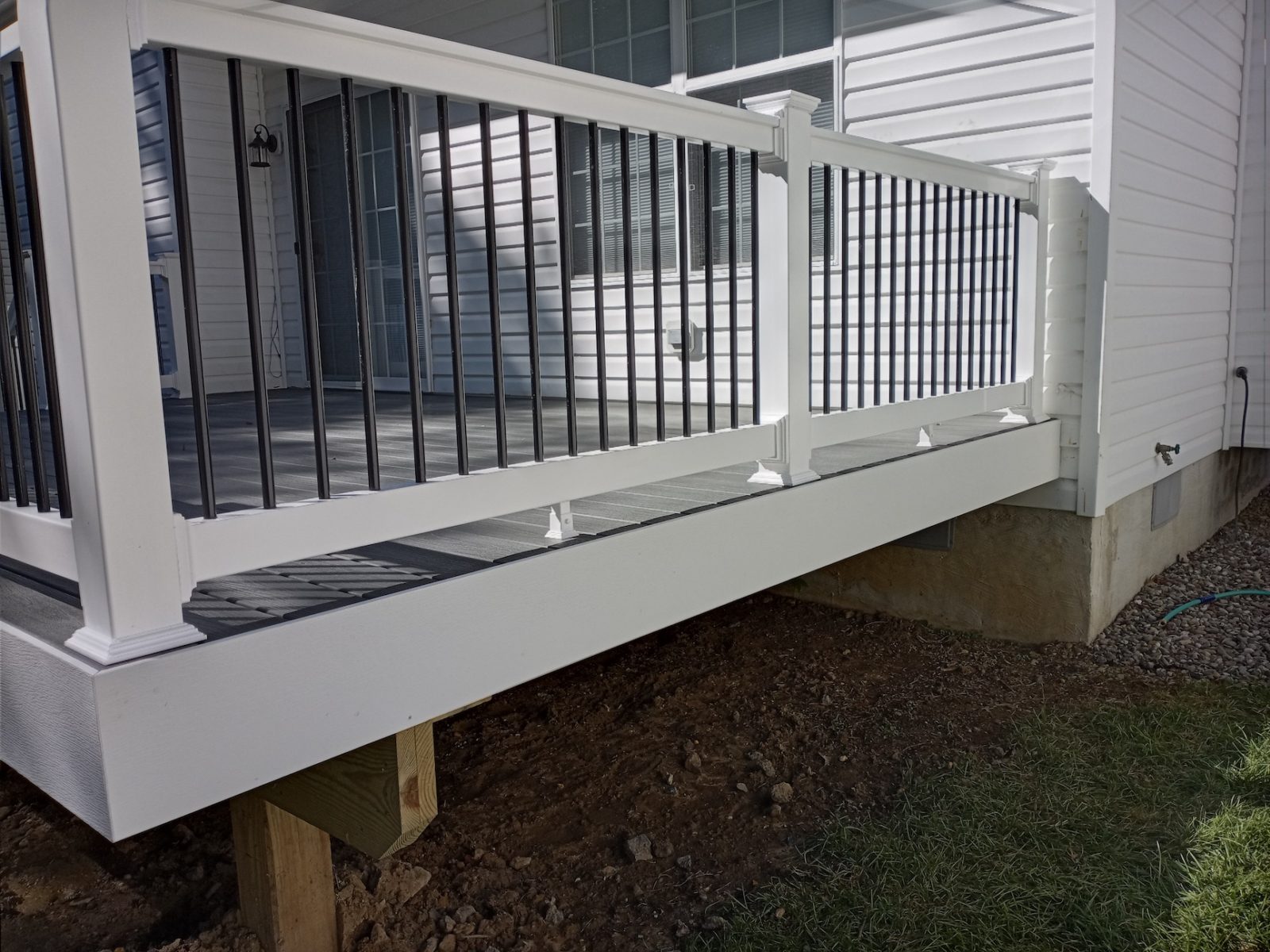 Makeover Monday: Trex Deck in West River, Maryland - Fence & Deck ...