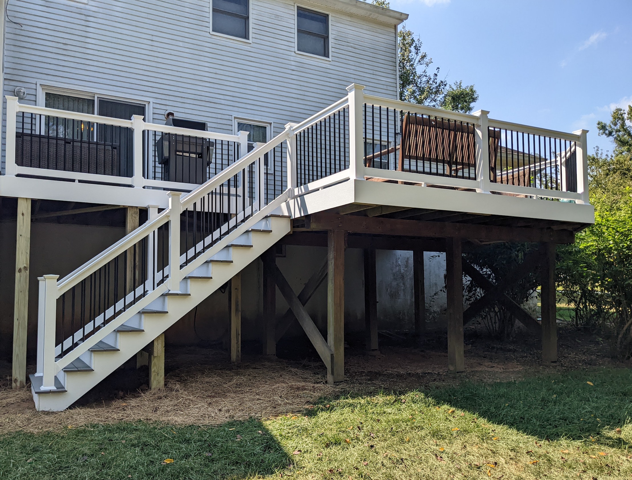 Makeover Monday Trex Pebble Grey Deck In Columbia Maryland Fence   PXL 20220829 153559421 