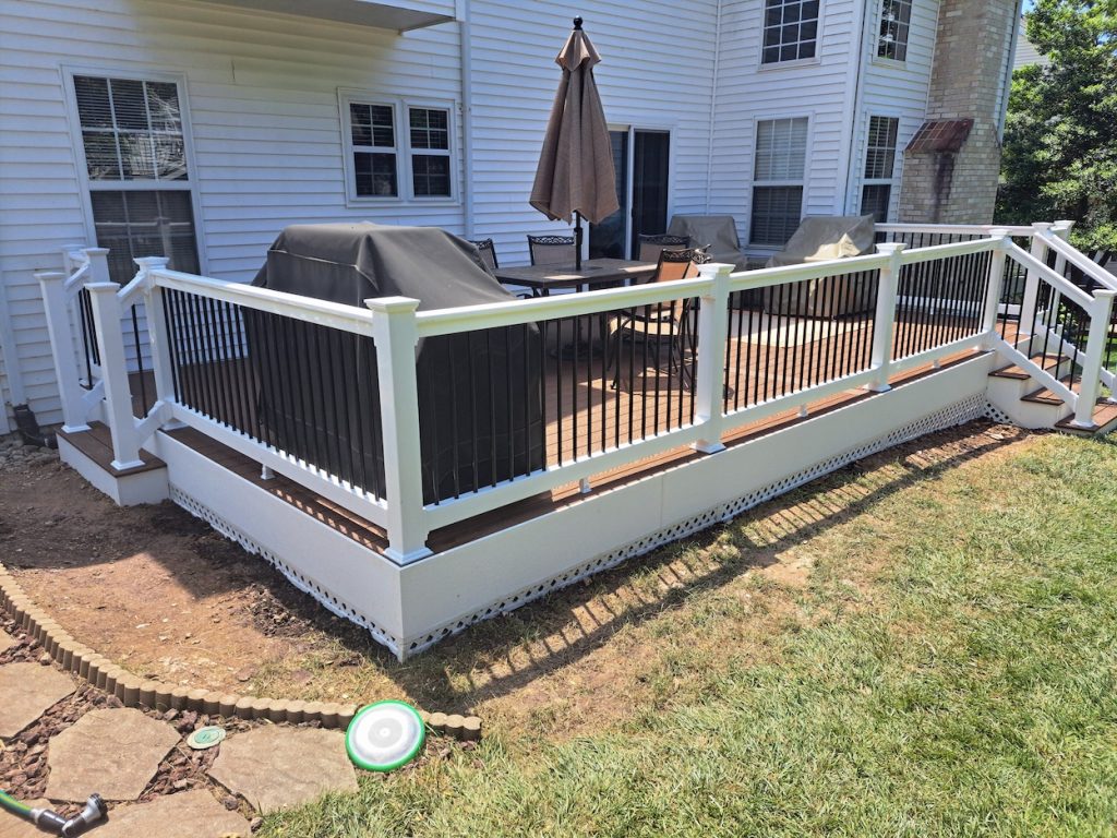 beautiful new Trex deck in Frederick, Maryland