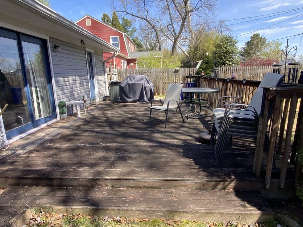 rotting wood deck in Bowie, Maryland