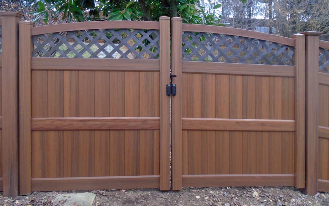 13 Privacy - 6 foot Mocha Walnut Vinyl w 5 ft h T & G and 1 ft lattice double gate.