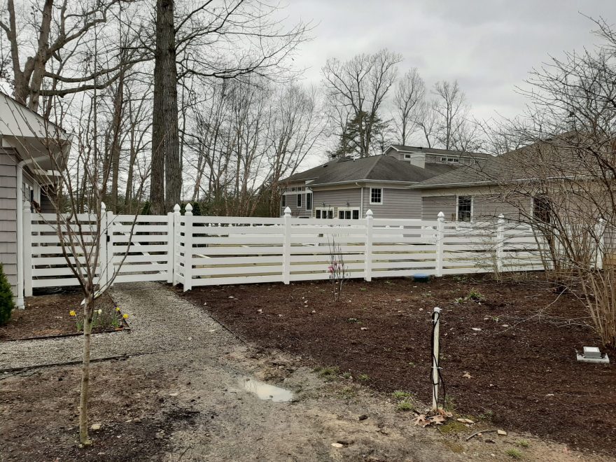 7 Rail White Vinyl Ranch Rail with Gate