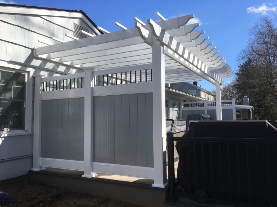 Privacy Panel with Pergola