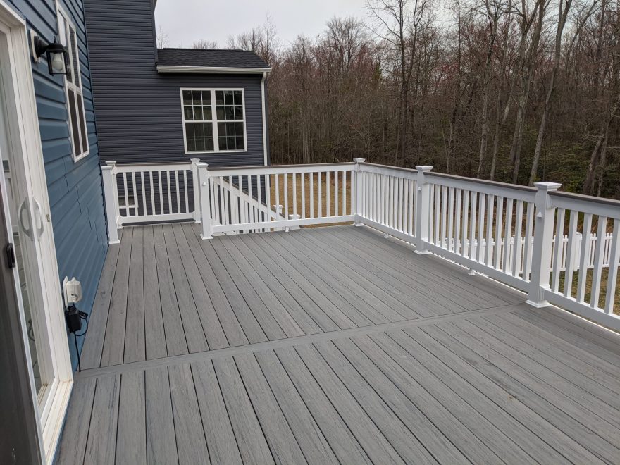 TimberTech Reserve Storm Gray Decking with White Lincoln Vinyl Railing with a matching Storm Gray Cocktail Rail in Severn MD