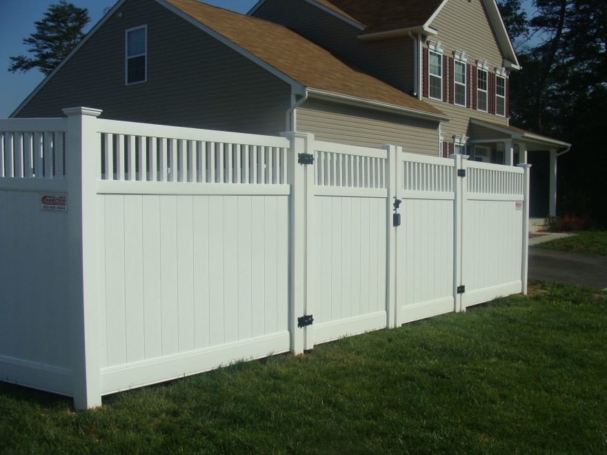 White Closed Spindle Top 6 Foot Vinyl Privacy Fence